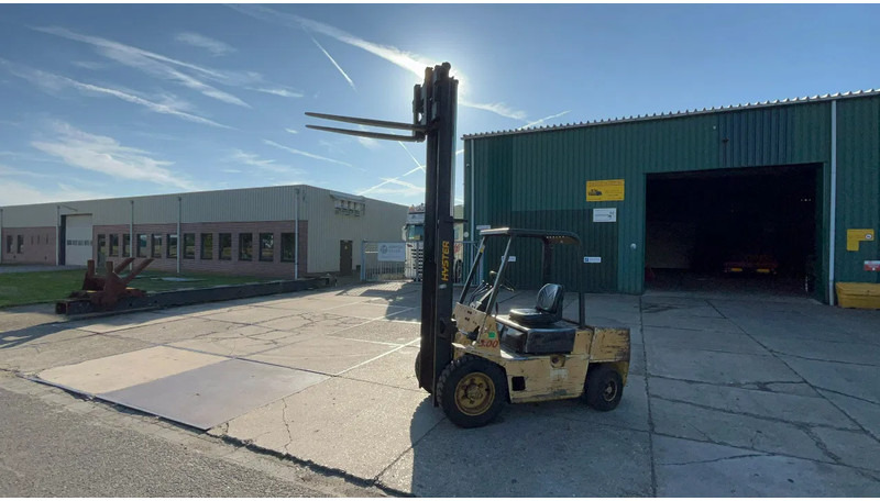 Hyster Hyster H 3.00 XL Hyster H 3.00 xl - Dieselstapler: das Bild 2 Hyster Hyster H 3.00 XL Hyster H 3.00 xl - Dieselstapler: das Bild 2