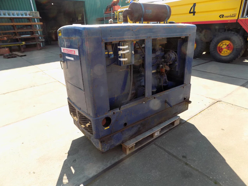 John Deere GENERATOR - Stromgenerator: das Bild 3 John Deere GENERATOR - Stromgenerator: das Bild 3