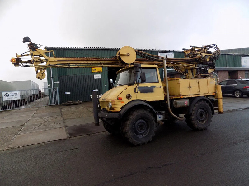 Mercedes-Benz U416 Unimog KNEBEL HY75 - Bohrgerät: das Bild 1 Mercedes-Benz U416 Unimog KNEBEL HY75 - Bohrgerät: das Bild 1