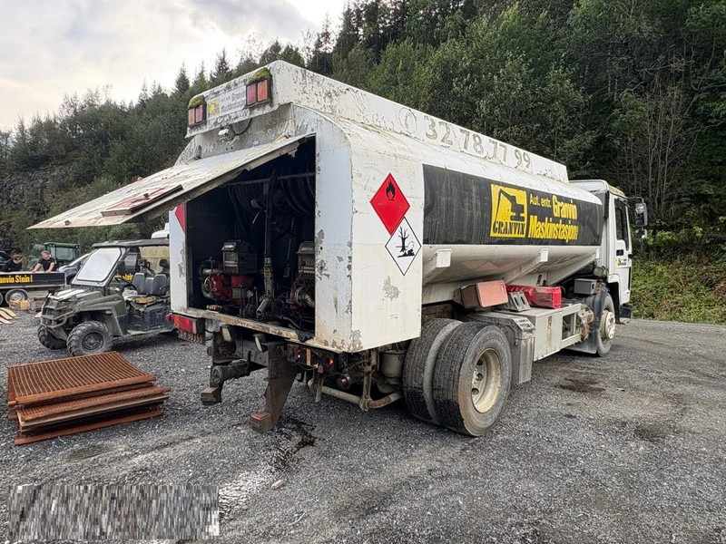 Volvo FL 7 Volvo FL7 285 Fuel tanker 4x2 - Tankwagen: das Bild 3 Volvo FL 7 Volvo FL7 285 Fuel tanker 4x2 - Tankwagen: das Bild 3