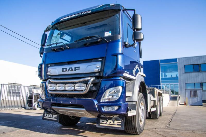 DAF CF 450+E6+INTARDER - Abrollkipper: das Bild 4 DAF CF 450+E6+INTARDER - Abrollkipper: das Bild 4