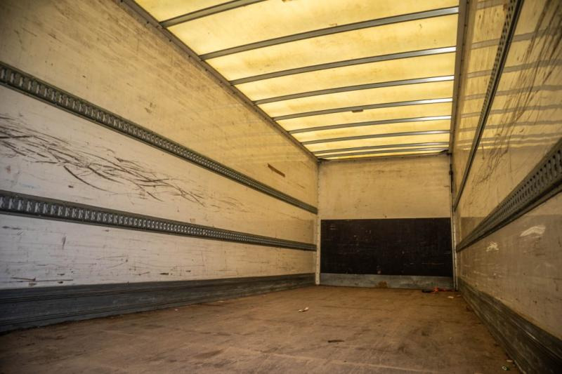 DAF LF 220(16t)+DHOLLANDIA - Koffer LKW: das Bild 5 DAF LF 220(16t)+DHOLLANDIA - Koffer LKW: das Bild 5