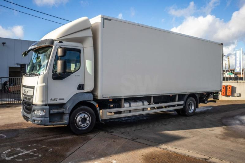 DAF LF 220(16t)+DHOLLANDIA - Koffer LKW: das Bild 1 DAF LF 220(16t)+DHOLLANDIA - Koffer LKW: das Bild 1