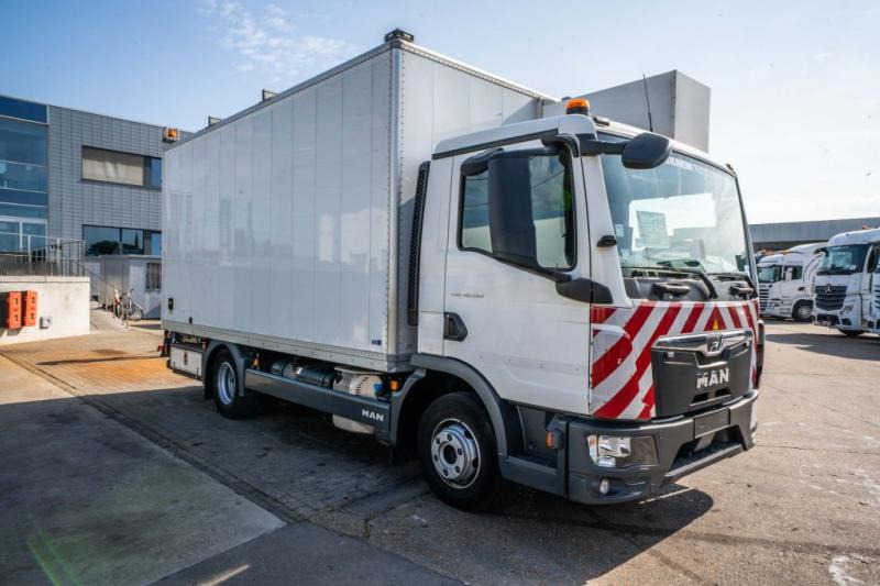 MAN TGL 10.190 BL - CARVAL INBOUW - Koffer LKW: das Bild 2 MAN TGL 10.190 BL - CARVAL INBOUW - Koffer LKW: das Bild 2