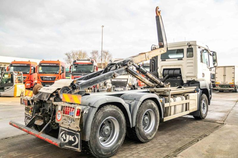 MAN TGS 33.470 BL -6X4 - Abrollkipper: das Bild 5 MAN TGS 33.470 BL -6X4 - Abrollkipper: das Bild 5