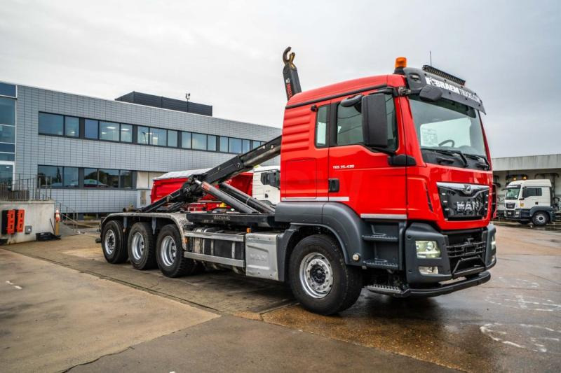 MAN TGS 35.430 BL - HIAB - Abrollkipper: das Bild 2 MAN TGS 35.430 BL - HIAB - Abrollkipper: das Bild 2