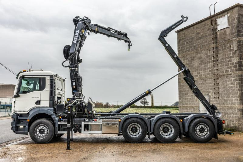 MAN TGS 35.520 BL - ATLAS 240.2E - Abrollkipper, Autokran: das Bild 2 MAN TGS 35.520 BL - ATLAS 240.2E - Abrollkipper, Autokran: das Bild 2