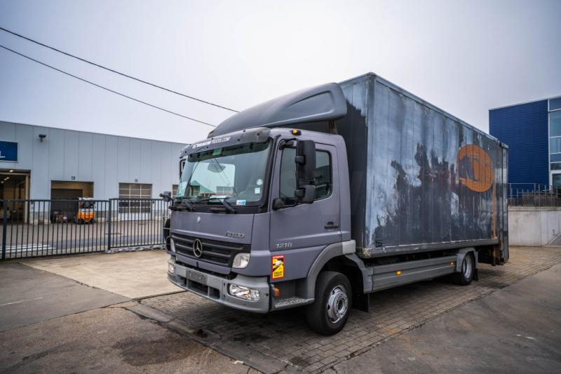 Mercedes ATEGO 1218 L+ moving lift - Koffer LKW: das Bild 1 Mercedes ATEGO 1218 L+ moving lift - Koffer LKW: das Bild 1
