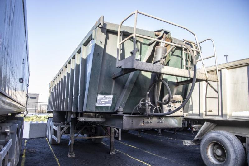 Mol K85F/20T/37ST- HYDR. DOOR - Kipper Auflieger: das Bild 2 Mol K85F/20T/37ST- HYDR. DOOR - Kipper Auflieger: das Bild 2