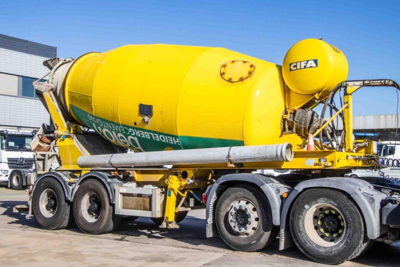 Mol MOL-BETON MIXER/MALAXEUR/MISCHER 10M3 - Betonmischer Auflieger: das Bild 2 Mol MOL-BETON MIXER/MALAXEUR/MISCHER 10M3 - Betonmischer Auflieger: das Bild 2