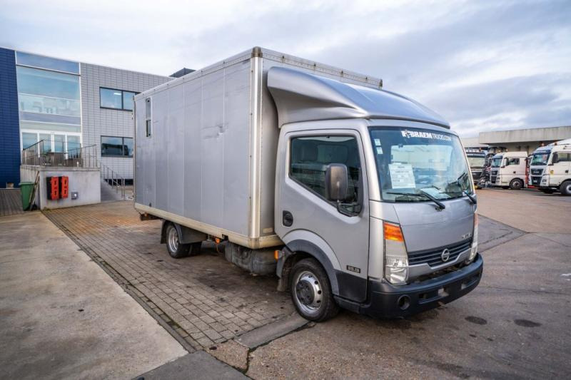 Nissan CABSTAR 35.13 - Kastenwagen: das Bild 2 Nissan CABSTAR 35.13 - Kastenwagen: das Bild 2
