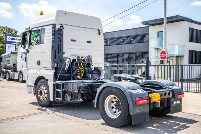 MAN TGX 18.460 XLX BLS+ INTARDER - Sattelzugmaschine: das Bild 4 MAN TGX 18.460 XLX BLS+ INTARDER - Sattelzugmaschine: das Bild 4
