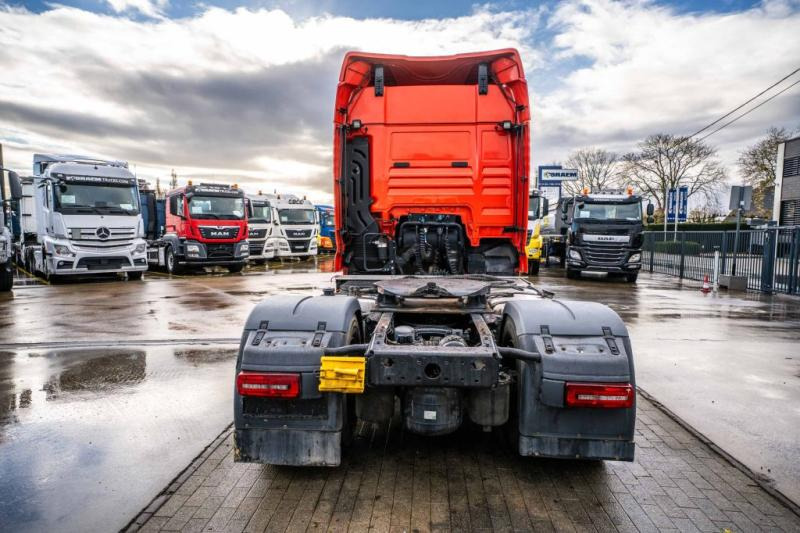 MAN TGX 18.470 XLX BLS+KIPHYDR. - Sattelzugmaschine: das Bild 5 MAN TGX 18.470 XLX BLS+KIPHYDR. - Sattelzugmaschine: das Bild 5