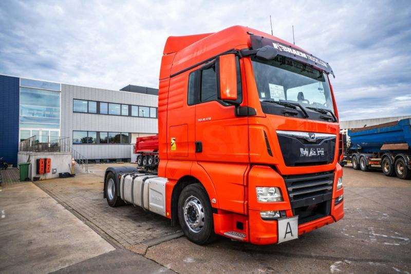 MAN TGX 18.470 XLX BLS+KIPHYDR. - Sattelzugmaschine: das Bild 2 MAN TGX 18.470 XLX BLS+KIPHYDR. - Sattelzugmaschine: das Bild 2