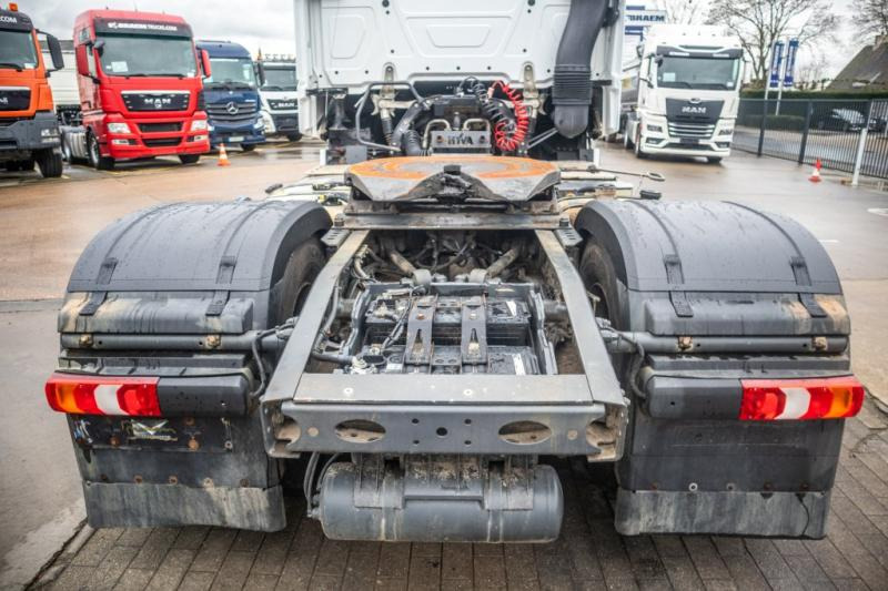 Sattelzugmaschine Mercedes ACTROS 1845 HAD+KIPHYDR.: das Bild 6