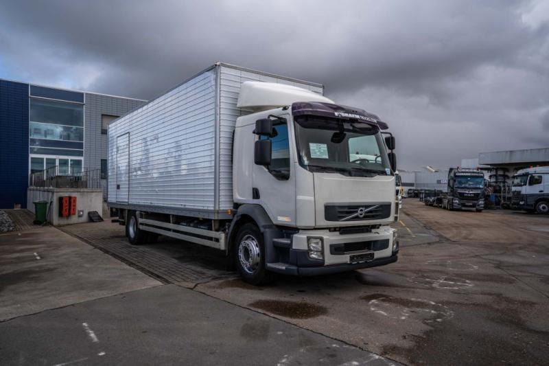Volvo FL 260 (19t) +DHOLLANDIA - Koffer LKW: das Bild 2 Volvo FL 260 (19t) +DHOLLANDIA - Koffer LKW: das Bild 2