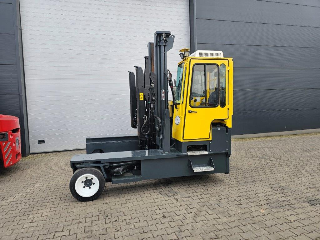 Combilift C12000 - Vierwegstapler: das Bild 5 Combilift C12000 - Vierwegstapler: das Bild 5