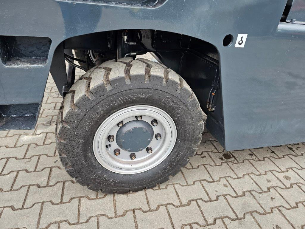 Fantuzzi SF60U - Seitenstapler: das Bild 2 Fantuzzi SF60U - Seitenstapler: das Bild 2