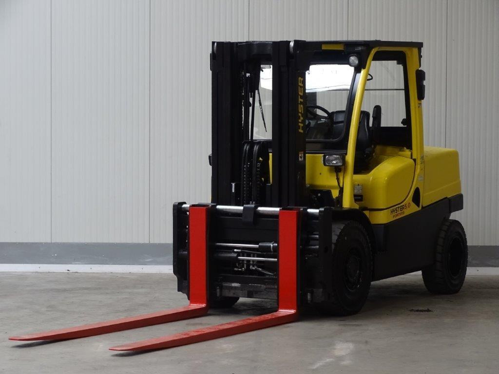 Hyster H5.0FT - Container-Indoor-Stapler -TRIPLEX - Dieselstapler: das Bild 1 Hyster H5.0FT - Container-Indoor-Stapler -TRIPLEX - Dieselstapler: das Bild 1