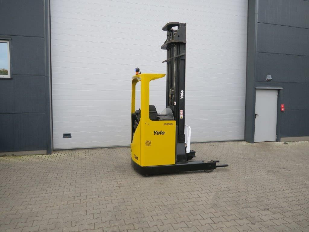 Yale MR14H - TRIPLEX - Schubmaststapler: das Bild 3 Yale MR14H - TRIPLEX - Schubmaststapler: das Bild 3