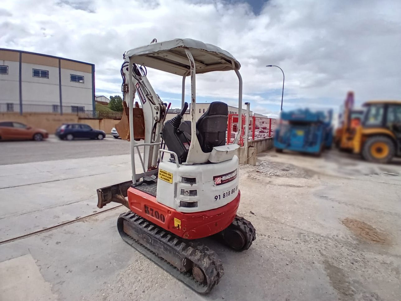 TAKEUCHI TB215R - Minibagger: das Bild 3 TAKEUCHI TB215R - Minibagger: das Bild 3