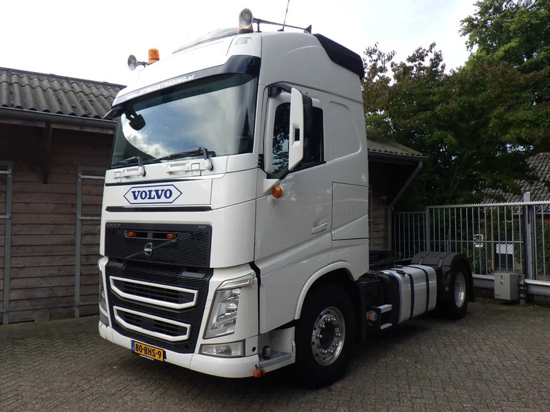 Volvo FH 13.420 Wielbasis 400 cm / 9 T vooras / Alcoa / Sper / GVW 20500 KG - Sattelzugmaschine: das Bild 1 Volvo FH 13.420 Wielbasis 400 cm / 9 T vooras / Alcoa / Sper / GVW 20500 KG - Sattelzugmaschine: das Bild 1