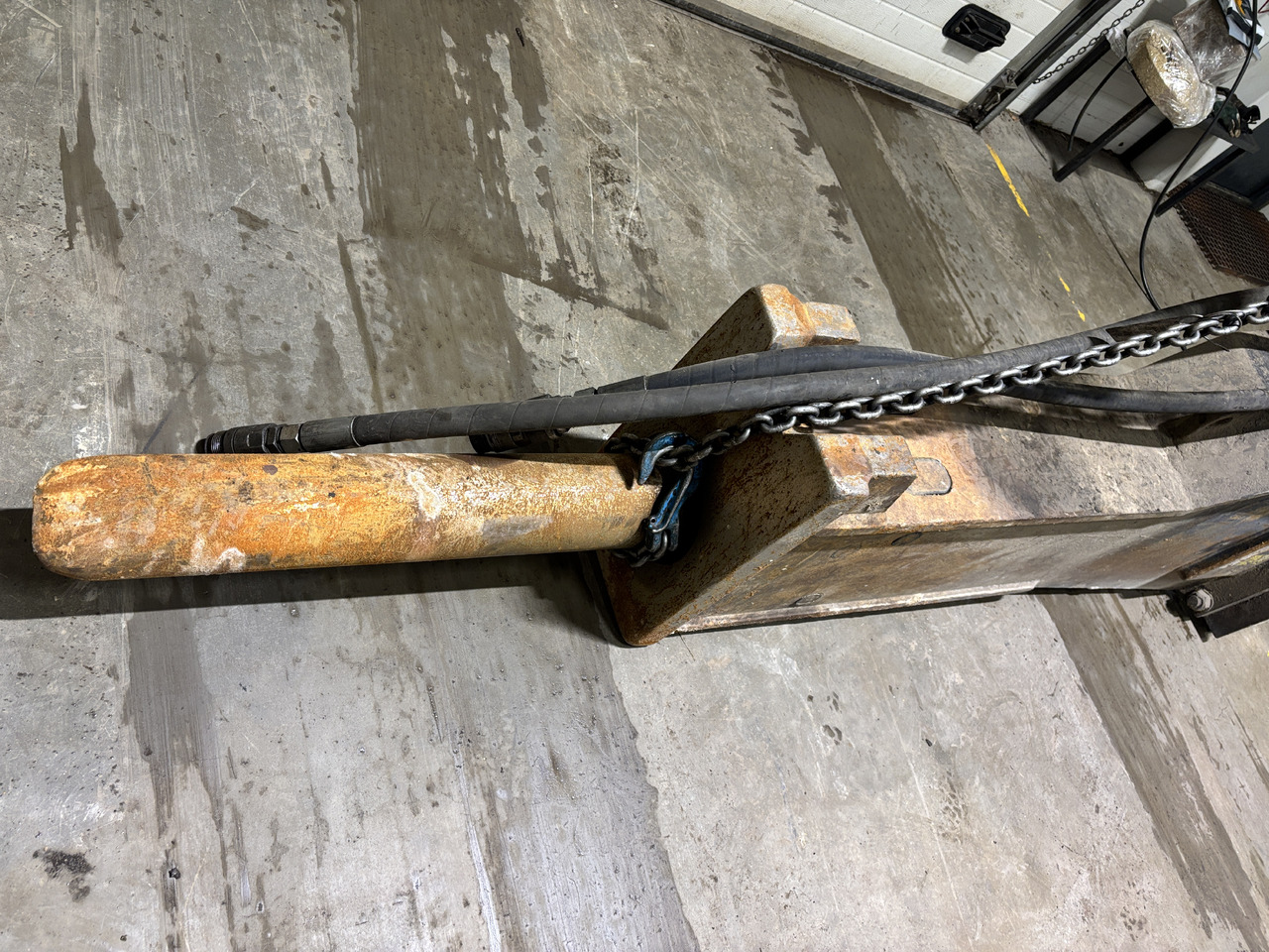 Atlas Copco MB1700 - Hydraulikhammer: das Bild 2 Atlas Copco MB1700 - Hydraulikhammer: das Bild 2