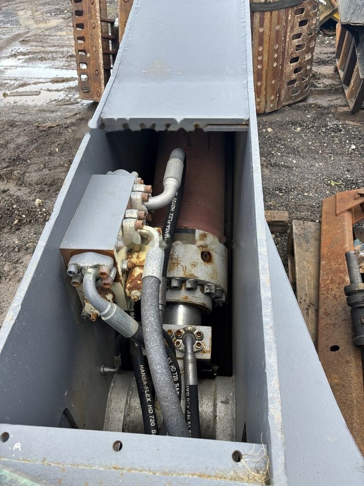 Kinshofer XS4000 - Abbruchschere: das Bild 3 Kinshofer XS4000 - Abbruchschere: das Bild 3