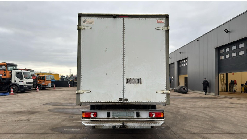 Citroën Jumper (3.0L / 180PS / EURO 5 / N1 / BELGIAN VAN) - Koffer Transporter: das Bild 5 Citroën Jumper (3.0L / 180PS / EURO 5 / N1 / BELGIAN VAN) - Koffer Transporter: das Bild 5