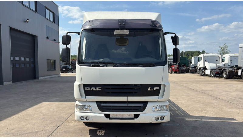 DAF LF 45.210 (EURO 5 / HOLLAND TRUCK / NEW CONSTRUCTION / EURO 5 / PERFECT CONDITION) - Autotransporter LKW: das Bild 2 DAF LF 45.210 (EURO 5 / HOLLAND TRUCK / NEW CONSTRUCTION / EURO 5 / PERFECT CONDITION) - Autotransporter LKW: das Bild 2