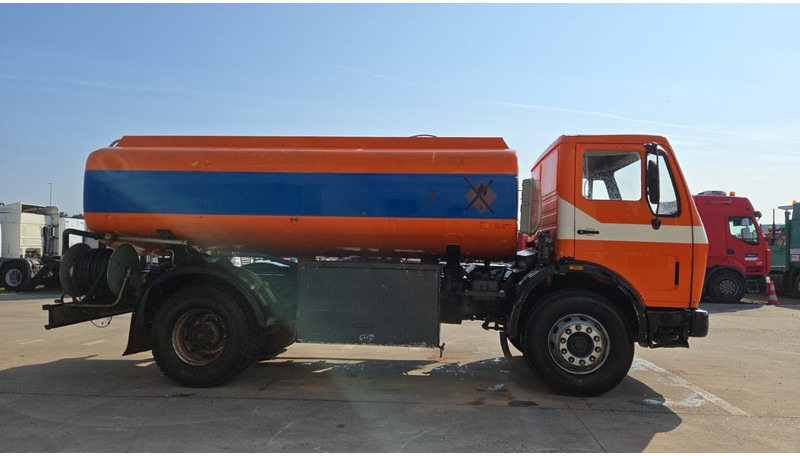 Mercedes-Benz SK 1619 (12.400L / GERMAN TRUCK / CAMION ALLEMAGNE / LAMES / GRAND PONT / V6) - Tankwagen: das Bild 4 Mercedes-Benz SK 1619 (12.400L / GERMAN TRUCK / CAMION ALLEMAGNE / LAMES / GRAND PONT / V6) - Tankwagen: das Bild 4