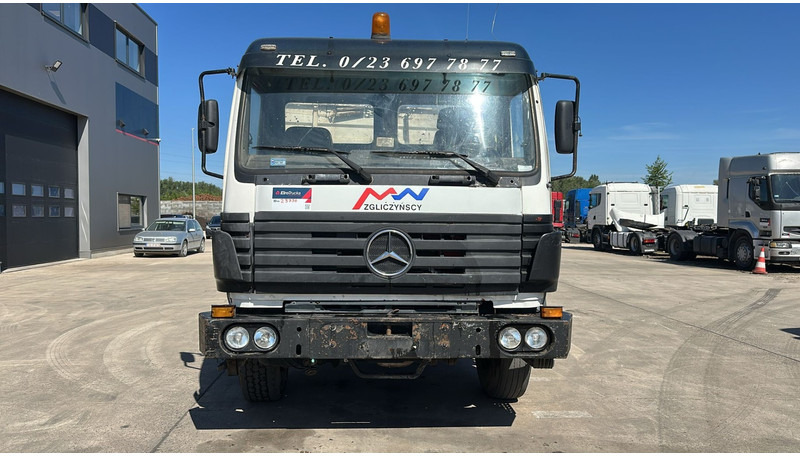 Mercedes-Benz SK 1820 (POMPE MANUELLE / LAMES / GRAND PONT / TRES PROPRE) - Kipper: das Bild 2 Mercedes-Benz SK 1820 (POMPE MANUELLE / LAMES / GRAND PONT / TRES PROPRE) - Kipper: das Bild 2