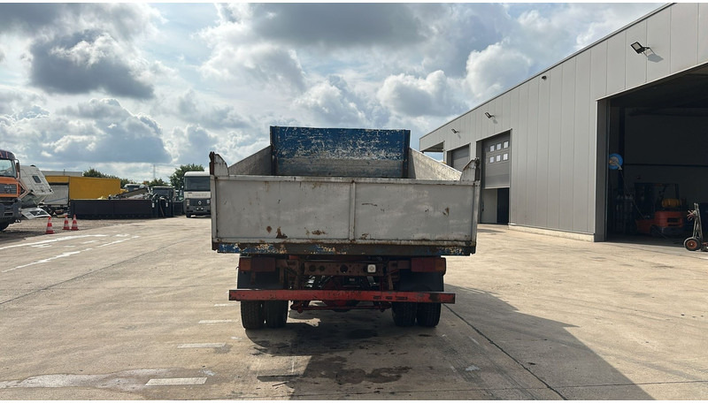 Mercedes-Benz SK 809 (POMPE MANUELLE / MANUAL PUMP / HELPER / AUXILAIRY / SPER / STEEL SUSP.) - Kipper: das Bild 5 Mercedes-Benz SK 809 (POMPE MANUELLE / MANUAL PUMP / HELPER / AUXILAIRY / SPER / STEEL SUSP.) - Kipper: das Bild 5