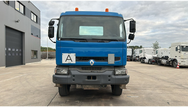 Renault KERAX (GRAND PONT / LAMES / PROPRE / BOITE MANUELLE / STEEL SUSP.) - Kipper: das Bild 2 Renault KERAX (GRAND PONT / LAMES / PROPRE / BOITE MANUELLE / STEEL SUSP.) - Kipper: das Bild 2