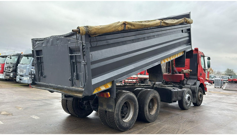 Renault Kerax 370 (LAMES / STEEL SUSP. / BIG AXLE / GRAND PONT / BOITE MANUELLE / MANUAL GEARBOX) - Kipper: das Bild 4 Renault Kerax 370 (LAMES / STEEL SUSP. / BIG AXLE / GRAND PONT / BOITE MANUELLE / MANUAL GEARBOX) - Kipper: das Bild 4