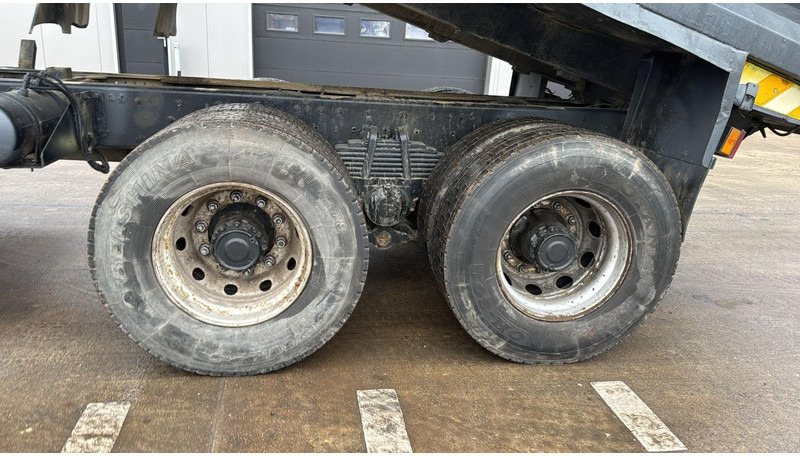 Renault Kerax 370 (LAMES / STEEL SUSP. / BIG AXLE / GRAND PONT / BOITE MANUELLE / MANUAL GEARBOX) – Leasing Renault Kerax 370 (LAMES / STEEL SUSP. / BIG AXLE / GRAND PONT / BOITE MANUELLE / MANUAL GEARBOX): das Bild 8 Renault Kerax 370 (LAMES / STEEL SUSP. / BIG AXLE / GRAND PONT / BOITE MANUELLE / MANUAL GEARBOX) – Leasing Renault Kerax 370 (LAMES / STEEL SUSP. / BIG AXLE / GRAND PONT / BOITE MANUELLE / MANUAL GEARBOX): das Bild 8