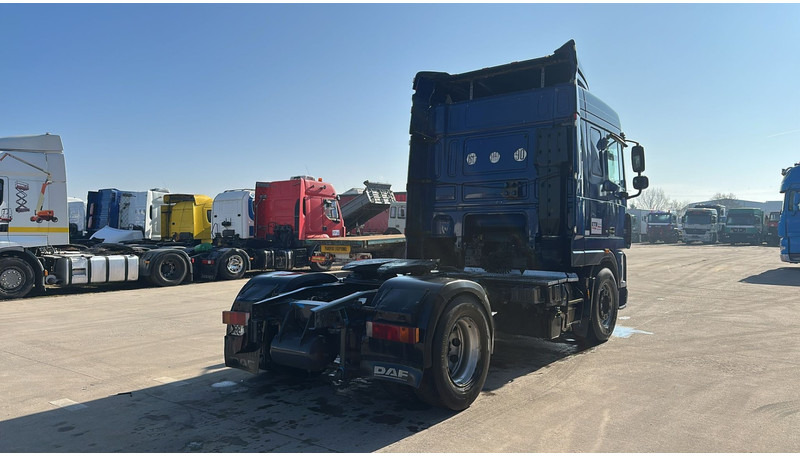 DAF 105 XF 410 (BOITE MANUELLE / MANUAL GEARBOX / GOOD CONDITION) - Sattelzugmaschine: das Bild 5 DAF 105 XF 410 (BOITE MANUELLE / MANUAL GEARBOX / GOOD CONDITION) - Sattelzugmaschine: das Bild 5