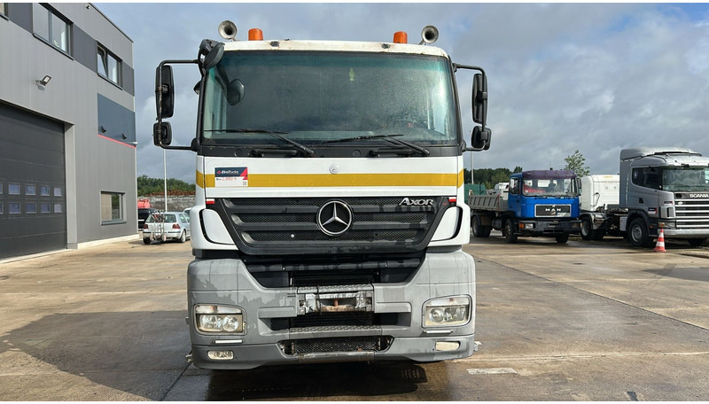 Mercedes-Benz Axor 1836 (845.000 km / GOOD CONDITION / BON ETAT) - Sattelzugmaschine: das Bild 2 Mercedes-Benz Axor 1836 (845.000 km / GOOD CONDITION / BON ETAT) - Sattelzugmaschine: das Bild 2