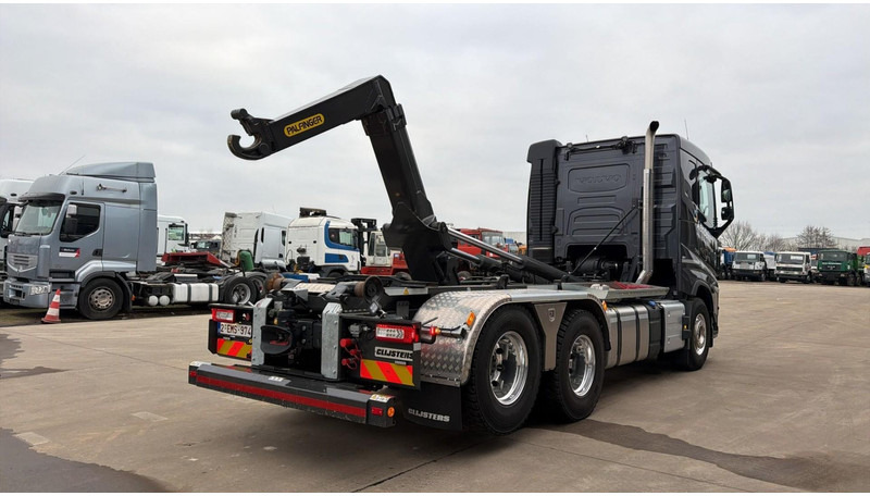 Volvo FH 500 (NEW TRUCK / 3300 KM / YEAR 2025 / 6X4 / PALFINGER SYSTEM) - Abrollkipper: das Bild 5 Volvo FH 500 (NEW TRUCK / 3300 KM / YEAR 2025 / 6X4 / PALFINGER SYSTEM) - Abrollkipper: das Bild 5