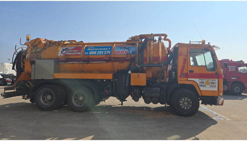 Volvo FL 10 - 320 (10500L + 1500L / 10 TYRES FULL STEEL / HIGH PRESSURE + VACUUM / POMPE MANUELLE / MANUAL PUMP) - Saug-/ Spülfahrzeug: das Bild 4 Volvo FL 10 - 320 (10500L + 1500L / 10 TYRES FULL STEEL / HIGH PRESSURE + VACUUM / POMPE MANUELLE / MANUAL PUMP) - Saug-/ Spülfahrzeug: das Bild 4
