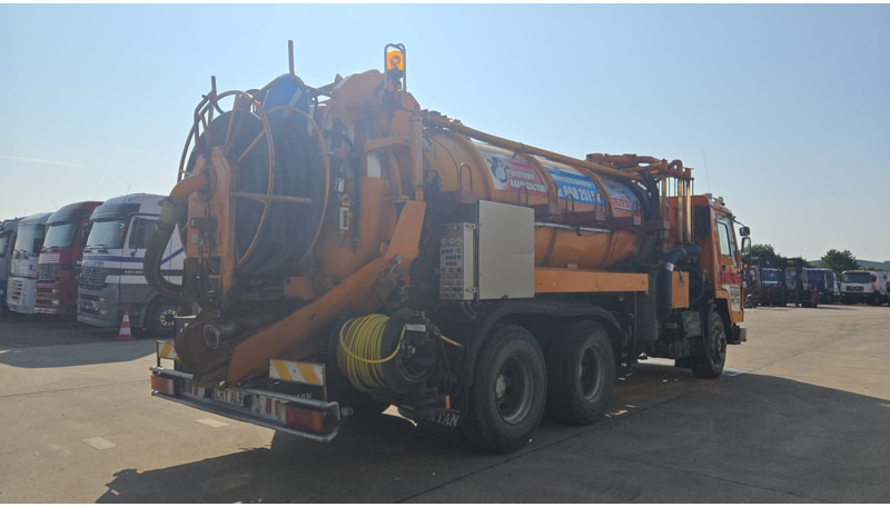 Volvo FL 10 - 320 (10500L + 1500L / 10 TYRES FULL STEEL / HIGH PRESSURE + VACUUM / POMPE MANUELLE / MANUAL PUMP) - Saug-/ Spülfahrzeug: das Bild 5 Volvo FL 10 - 320 (10500L + 1500L / 10 TYRES FULL STEEL / HIGH PRESSURE + VACUUM / POMPE MANUELLE / MANUAL PUMP) - Saug-/ Spülfahrzeug: das Bild 5