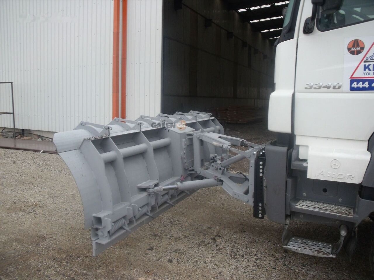 Galen New - Schneepflug: das Bild 5 Galen New - Schneepflug: das Bild 5