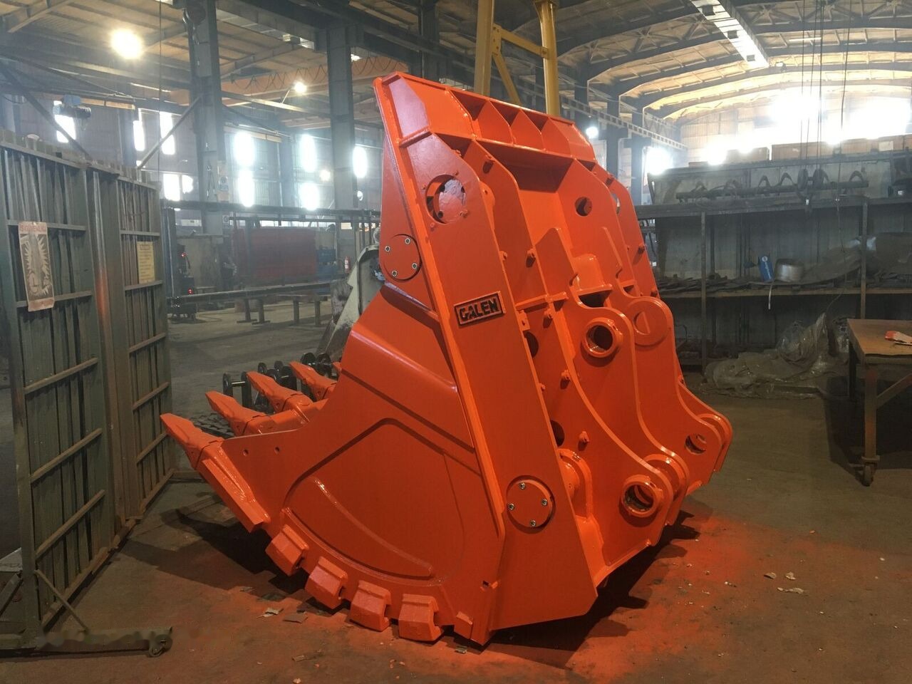 Galen SHOVEL BUCKET - Baggerschaufel: das Bild 5 Galen SHOVEL BUCKET - Baggerschaufel: das Bild 5