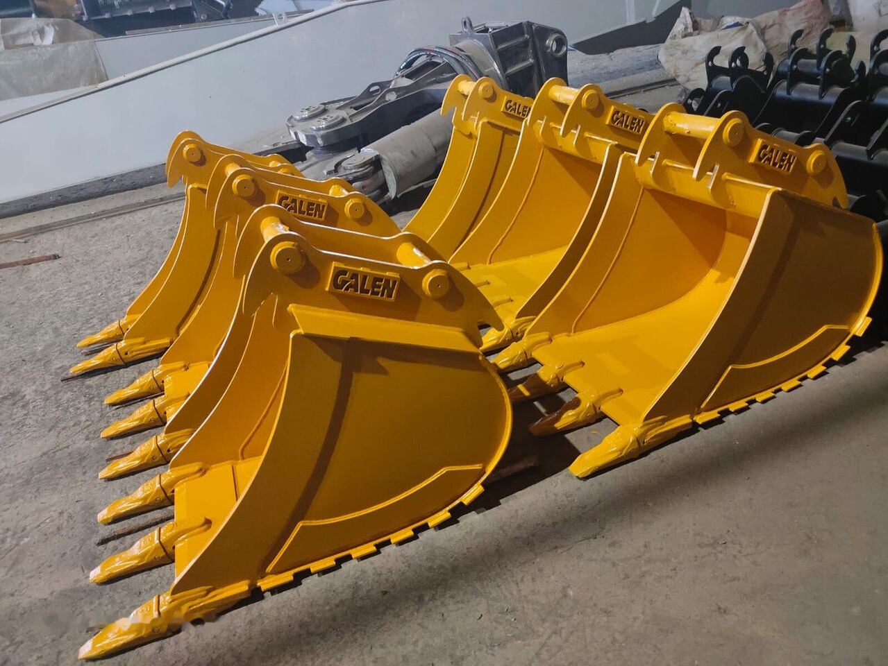 Komatsu PC45 - Baggerschaufel: das Bild 3 Komatsu PC45 - Baggerschaufel: das Bild 3
