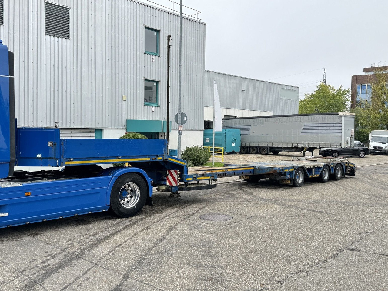 Doll S3L Tele-Tieflader+3,3m Radmulden Lift Lenkachse - Tieflader Auflieger: das Bild 1 Doll S3L Tele-Tieflader+3,3m Radmulden Lift Lenkachse - Tieflader Auflieger: das Bild 1