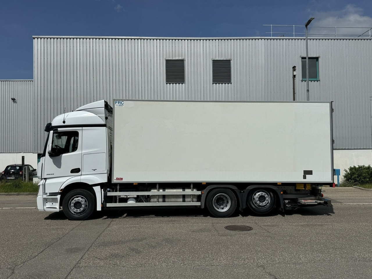 Mercedes-Benz Actros 2533L Tiefkühl 5-Fleisch-Rohrbahnen TKing - Kühlkoffer LKW: das Bild 5 Mercedes-Benz Actros 2533L Tiefkühl 5-Fleisch-Rohrbahnen TKing - Kühlkoffer LKW: das Bild 5