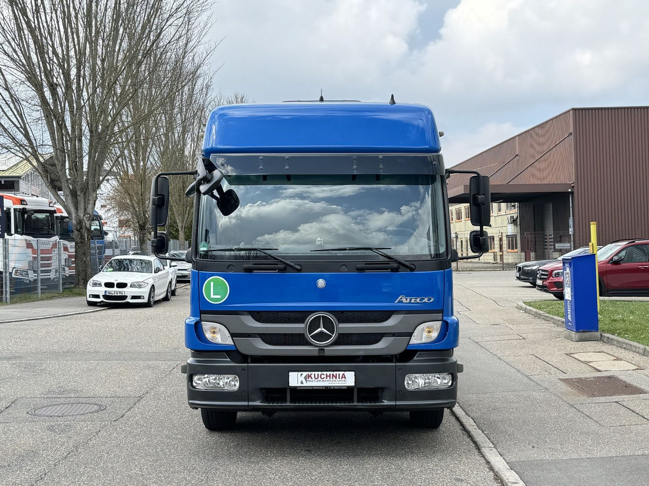Mercedes-Benz Atego 1529 LL BDF 6-Sitze Umzug u-LBW Gr-Haus - Containerwagen/ Wechselfahrgestell LKW: das Bild 3 Mercedes-Benz Atego 1529 LL BDF 6-Sitze Umzug u-LBW Gr-Haus - Containerwagen/ Wechselfahrgestell LKW: das Bild 3