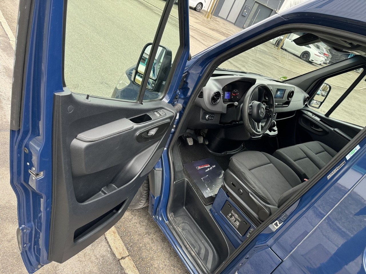 Kastenwagen Mercedes-Benz Sprinter 315 CDI Kasten ML+H 3-Sitze Klima: das Bild 10 Kastenwagen Mercedes-Benz Sprinter 315 CDI Kasten ML+H 3-Sitze Klima: das Bild 10