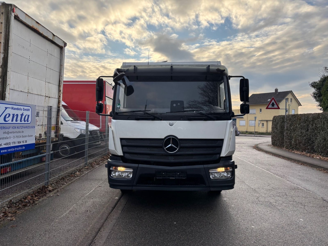 Mercedes-Benz Atego III 1223L, Euro-6,Klima, LBW - Koffer LKW: das Bild 2 Mercedes-Benz Atego III 1223L, Euro-6,Klima, LBW - Koffer LKW: das Bild 2