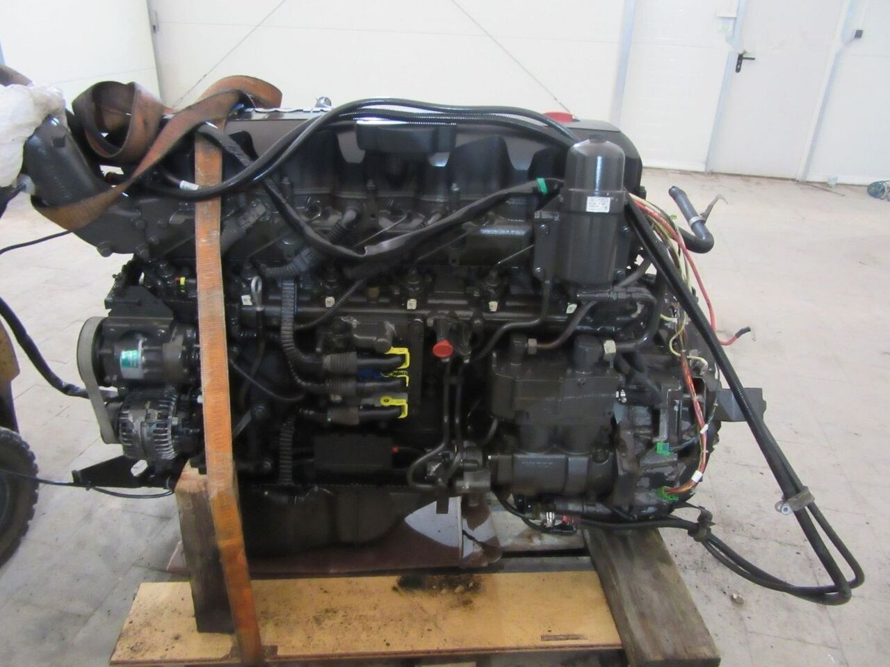 DAF MX-300S2 Paccar 410 E5 MX-300 DAF XF 105 - Motor für LKW: das Bild 1 DAF MX-300S2 Paccar 410 E5 MX-300 DAF XF 105 - Motor für LKW: das Bild 1